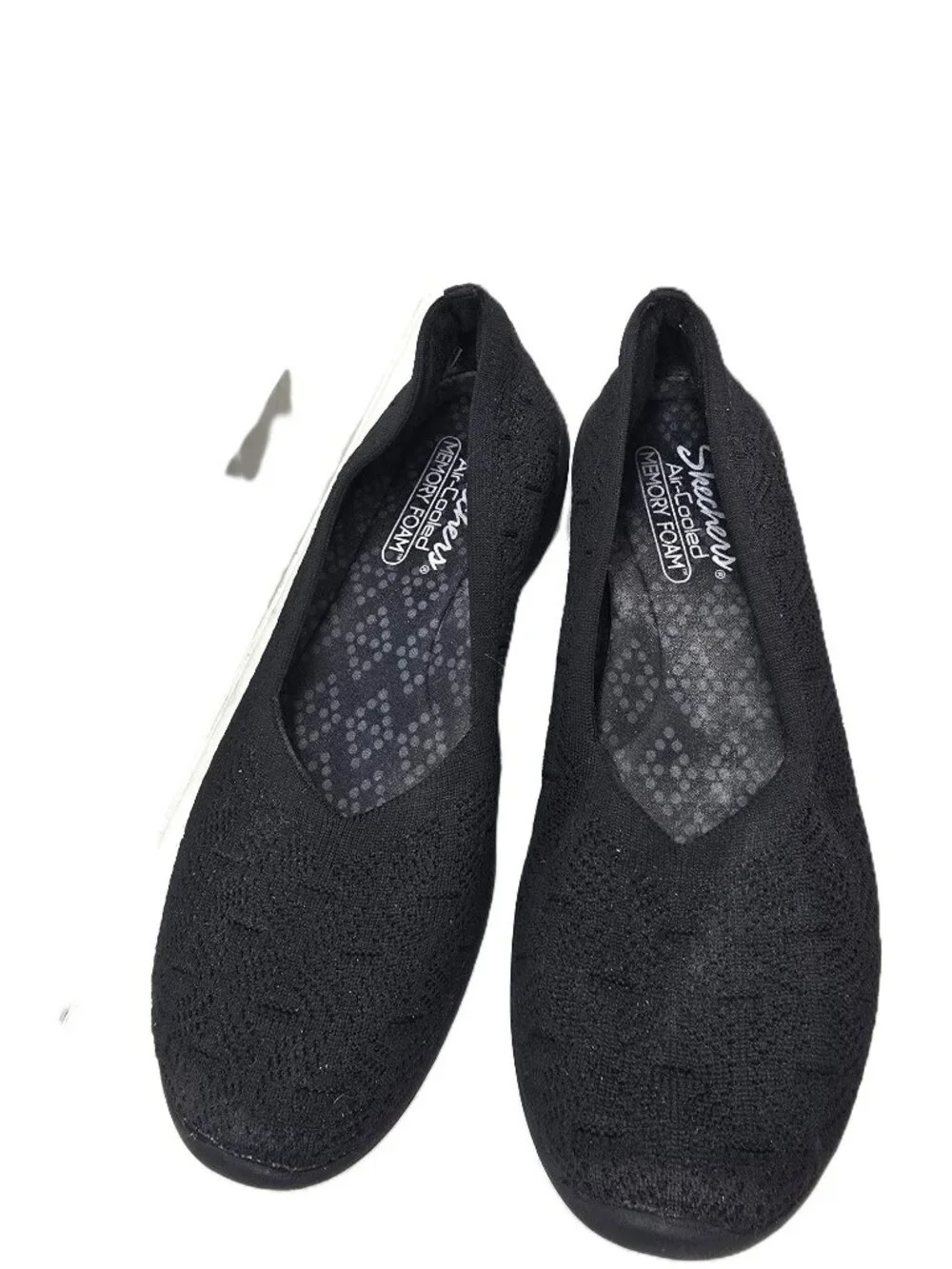 Skechers black relaxed
